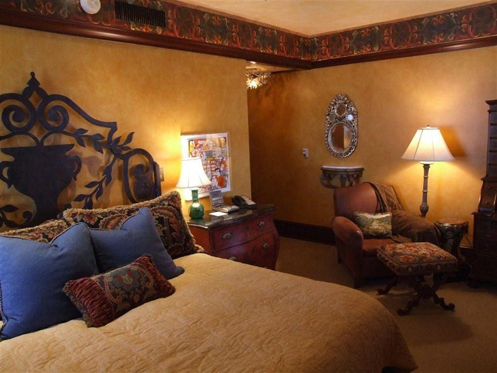 Hotel Pattee Perry Extérieur photo