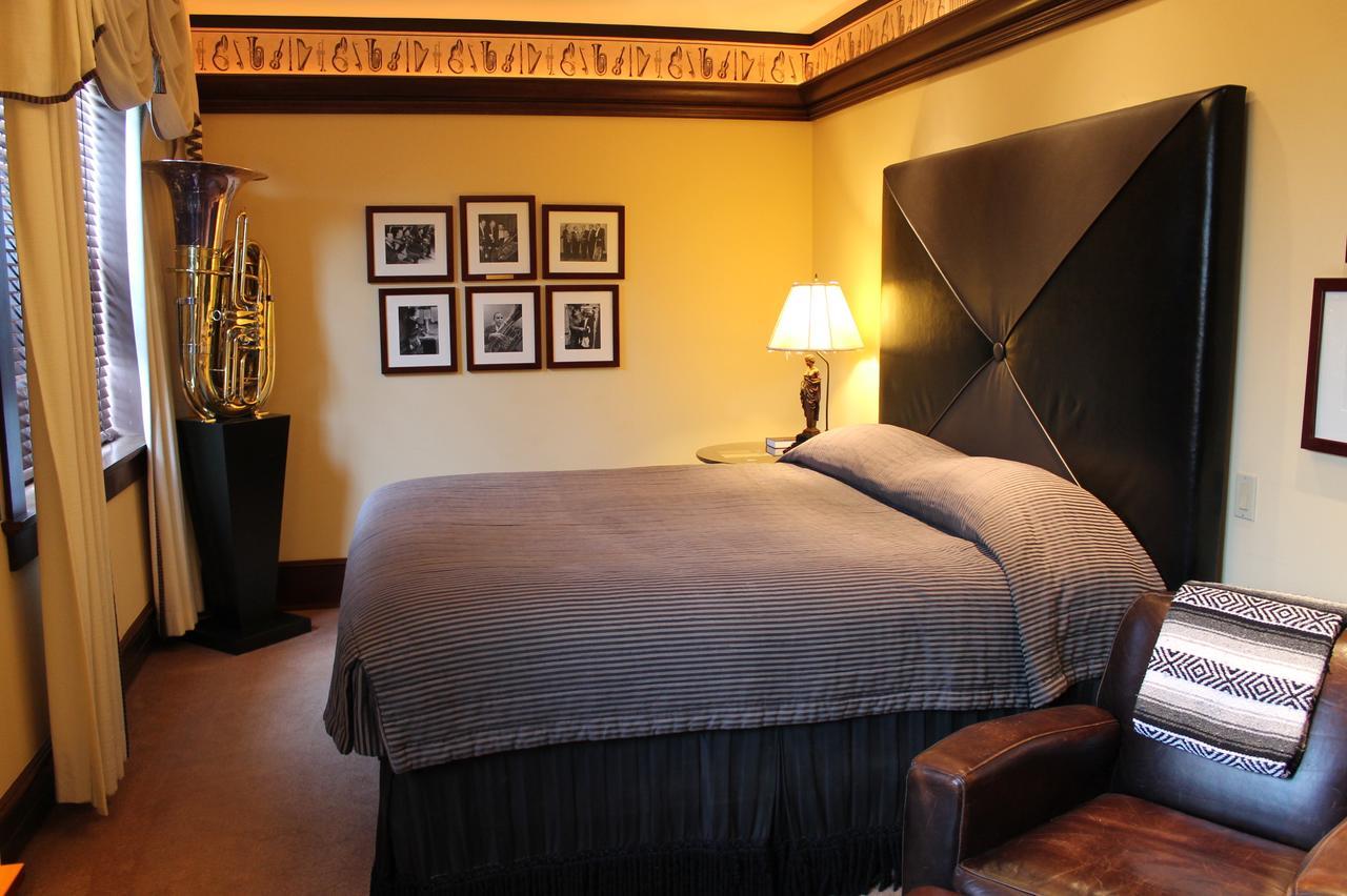 Hotel Pattee Perry Extérieur photo