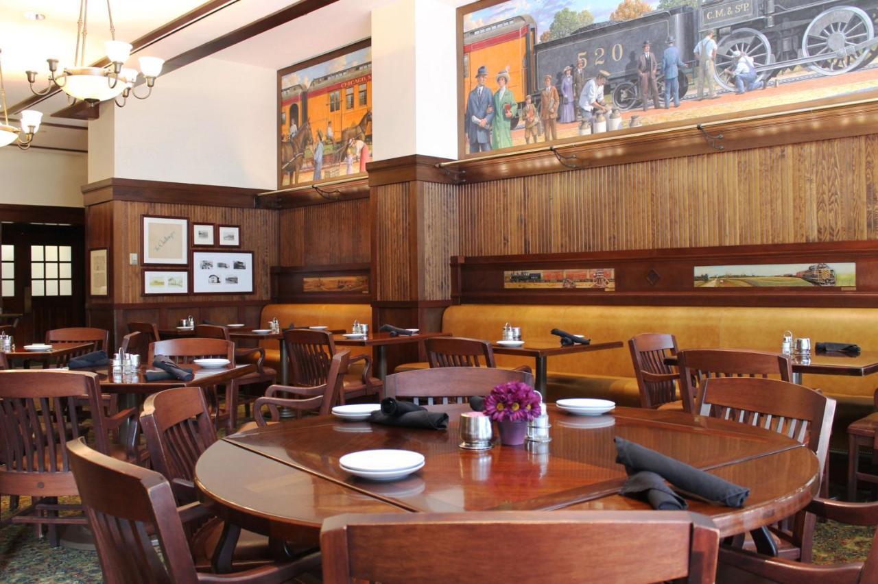 Hotel Pattee Perry Extérieur photo